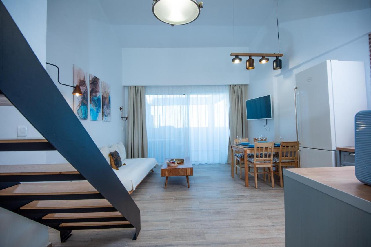 Ammos Lux Apartments Crete アイオス・ニコラオス エクステリア 写真