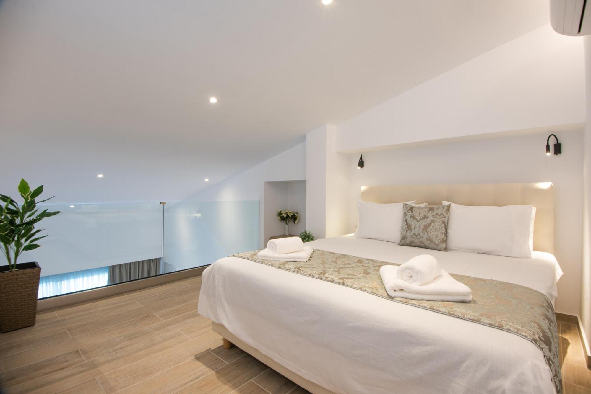 Ammos Lux Apartments Crete アイオス・ニコラオス エクステリア 写真