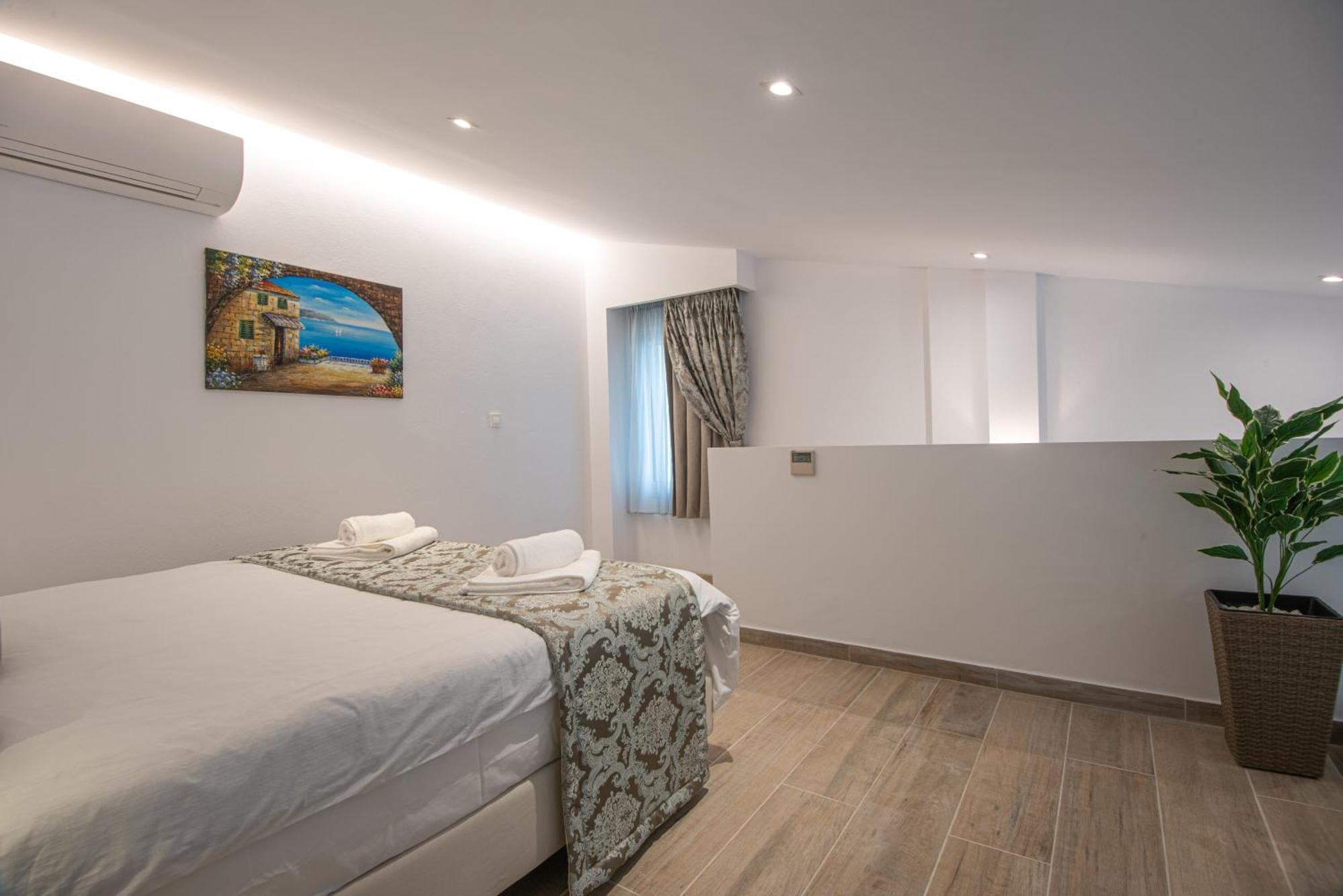Ammos Lux Apartments Crete アイオス・ニコラオス エクステリア 写真