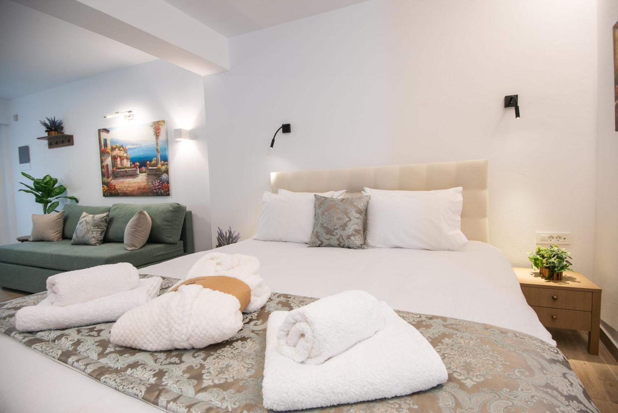 Ammos Lux Apartments Crete アイオス・ニコラオス エクステリア 写真