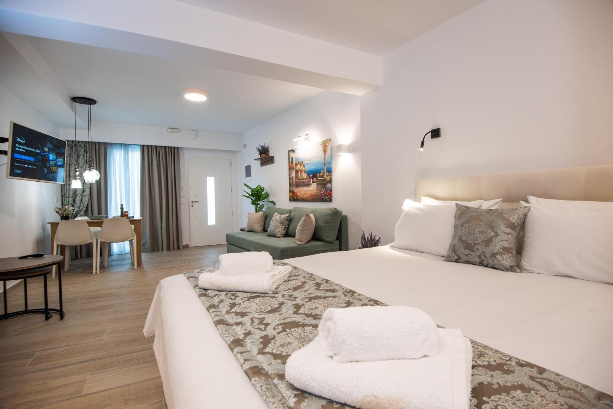 Ammos Lux Apartments Crete アイオス・ニコラオス エクステリア 写真